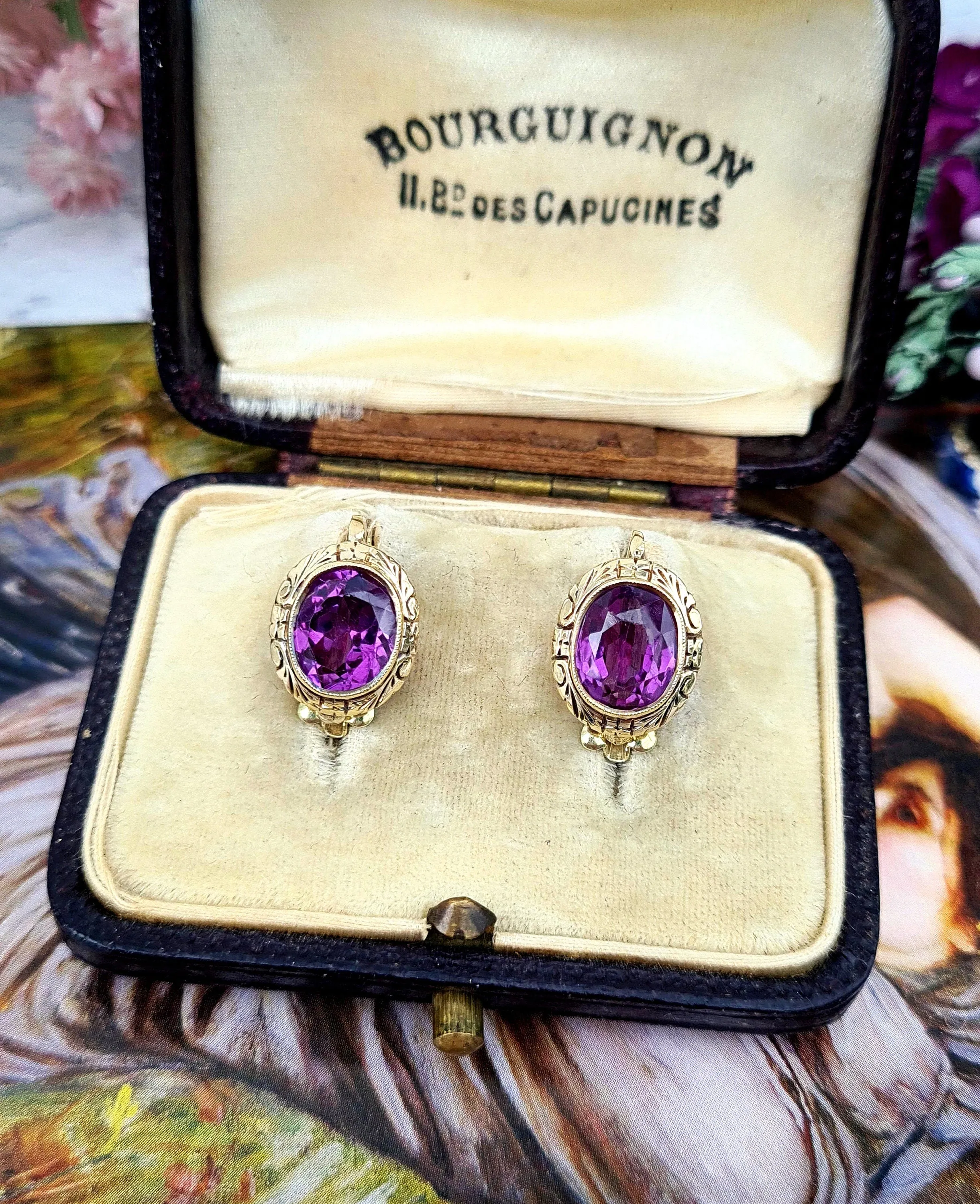 Vintage 14ct Yellow Gold Ornate Colour Change Purple Blue Sapphire Clip on Earrings