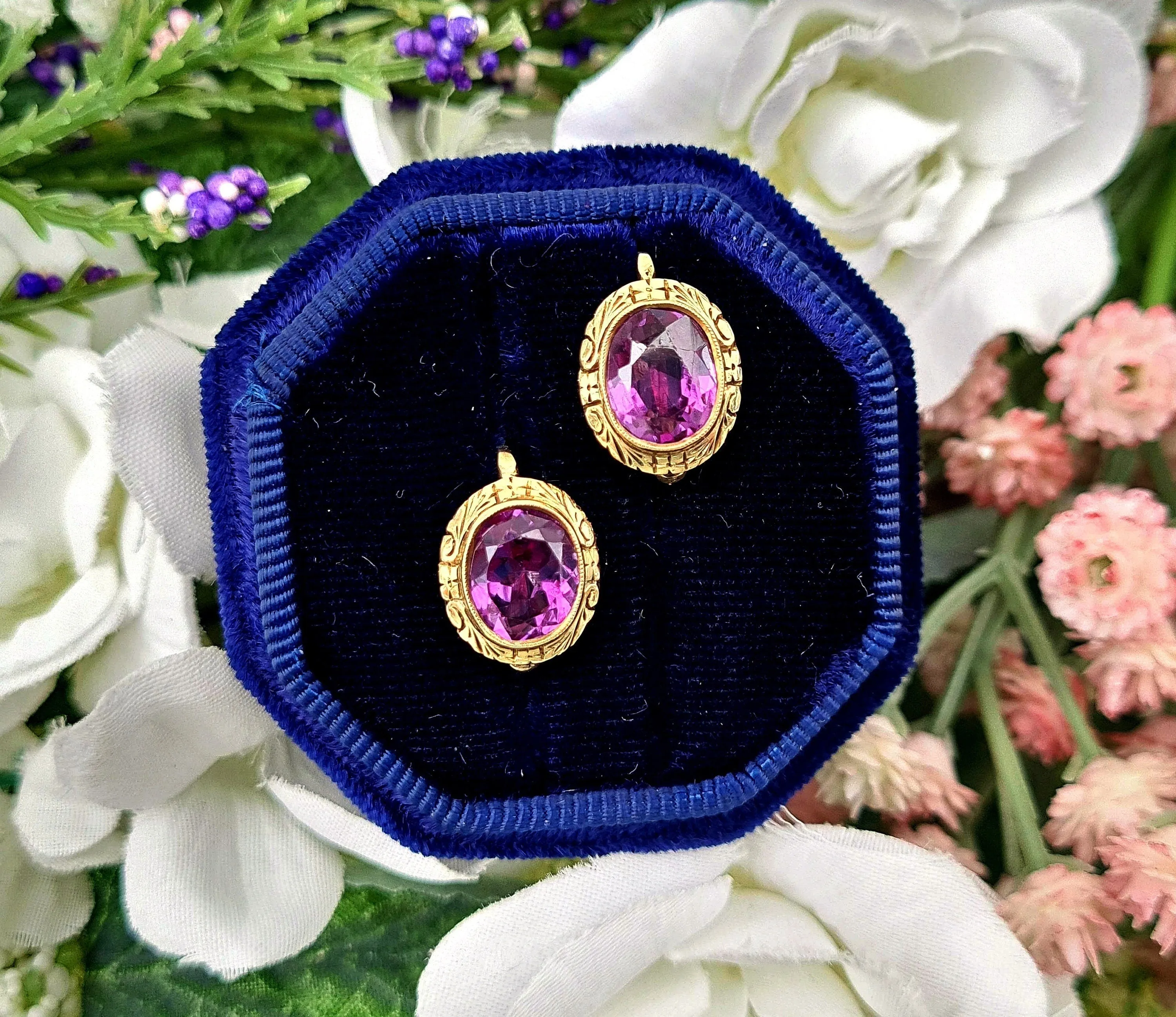 Vintage 14ct Yellow Gold Ornate Colour Change Purple Blue Sapphire Clip on Earrings