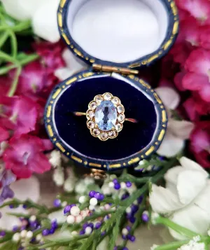 Vintage 1972 9ct Yellow Gold Classic Sky Blue Spinel Cluster Ring / Size J or 5