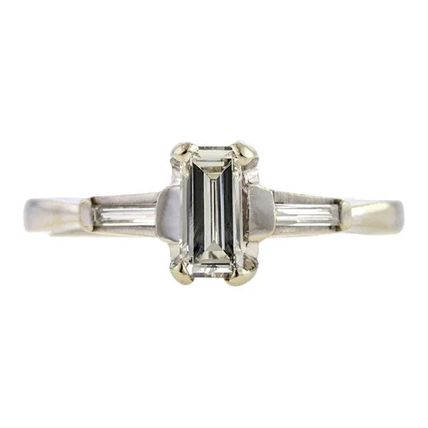 Vintage Engagement Ring, Emerald cut 0.30ct
