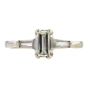 Vintage Engagement Ring, Emerald cut 0.30ct