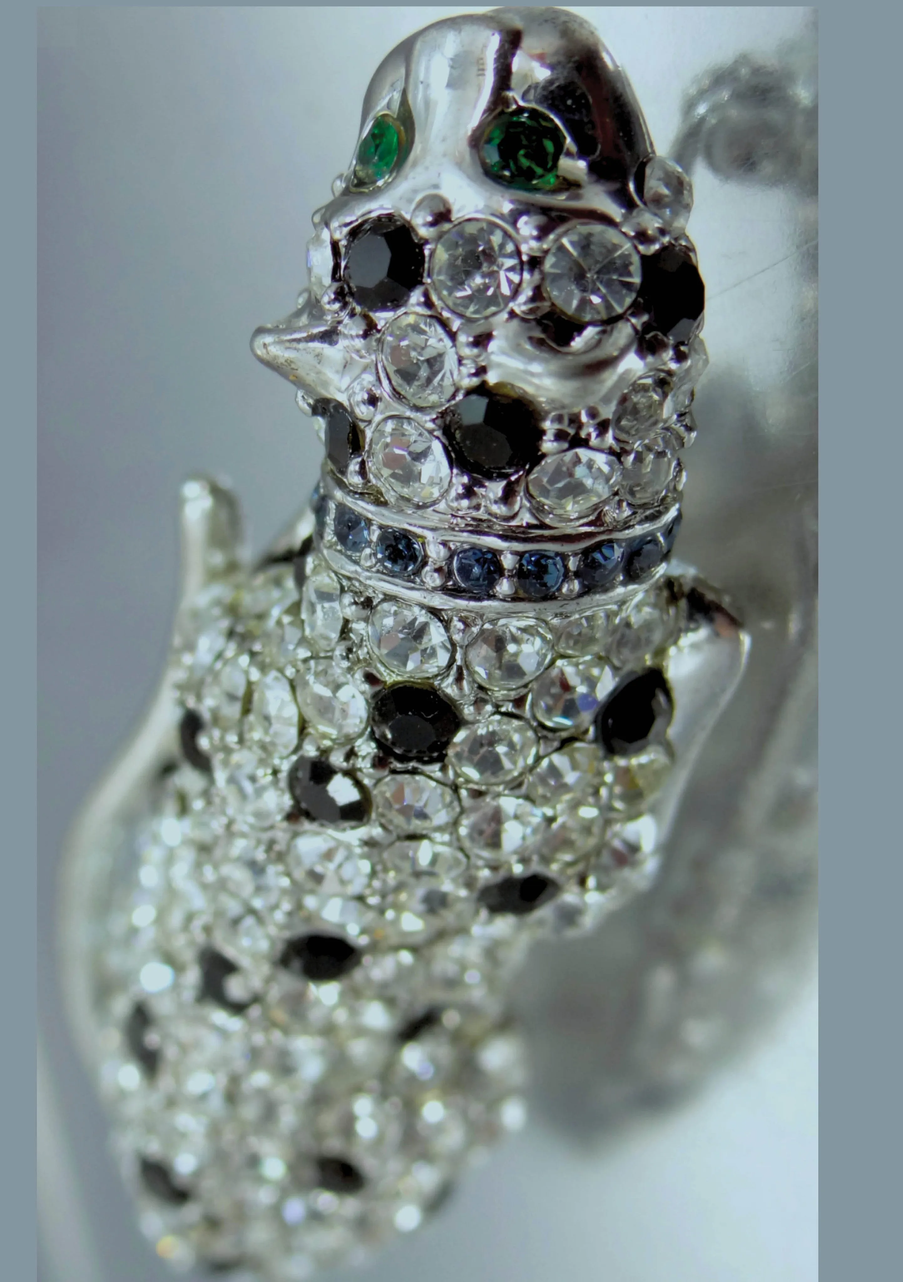 Vintage Sparkling Leopard Rhinestone Brooch - New!