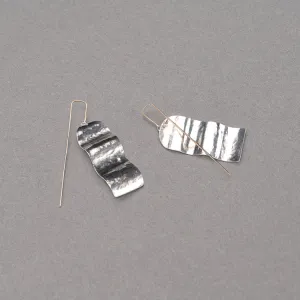 WAVE ARCH TWO TONE EARRING