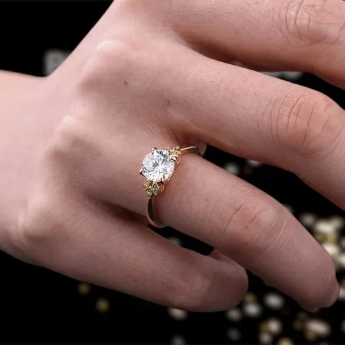 Yellow Gold Round Cut Engagement Ring