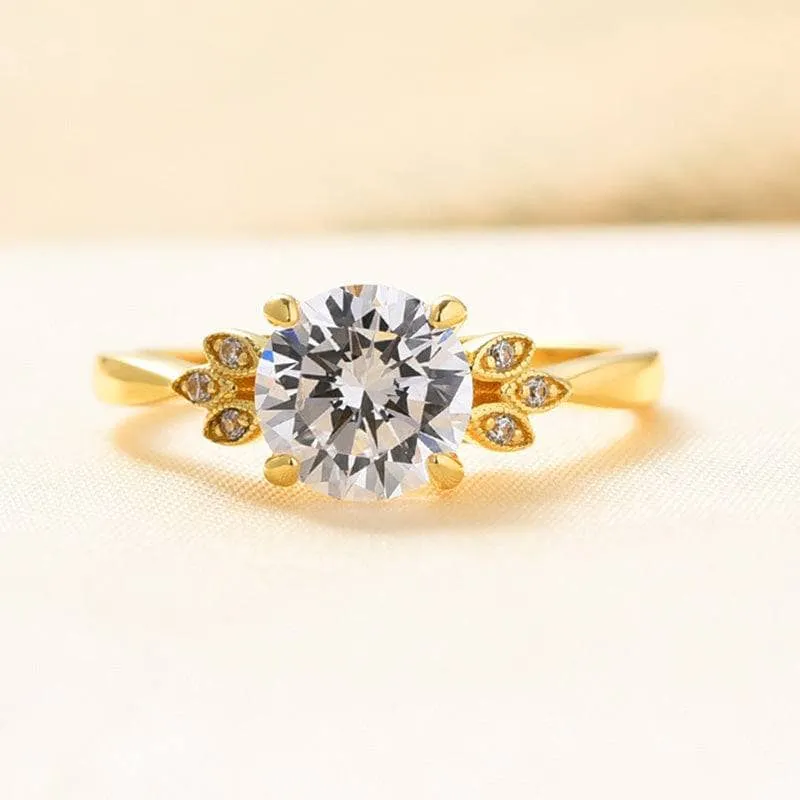 Yellow Gold Round Cut Engagement Ring