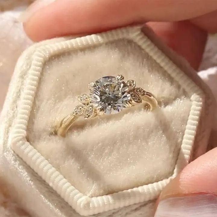 Yellow Gold Round Cut Engagement Ring
