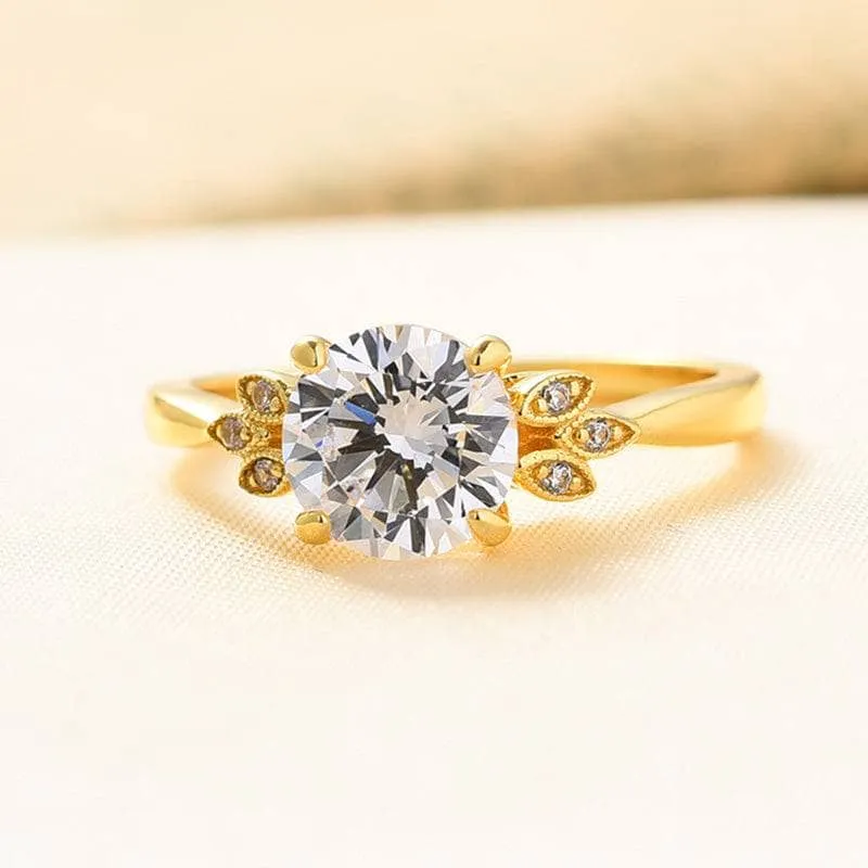 Yellow Gold Round Cut Engagement Ring
